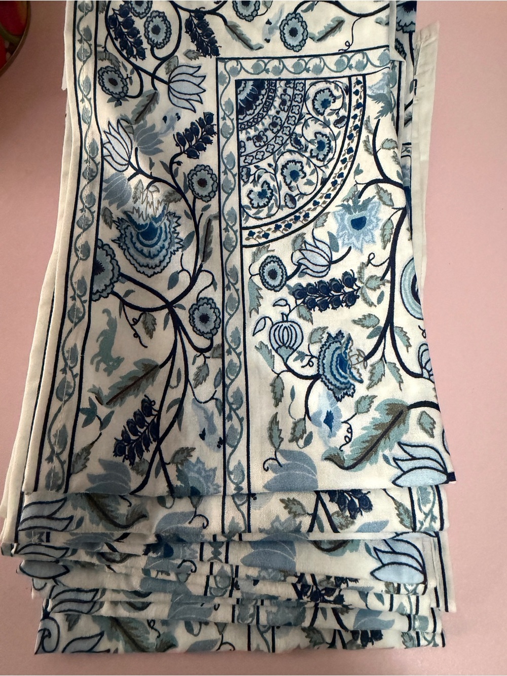 New Pier 1 set of 12 cotton napkins
